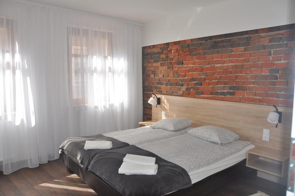 Apartamenty Przy Starowce Zielona Gora  Bagian luar foto