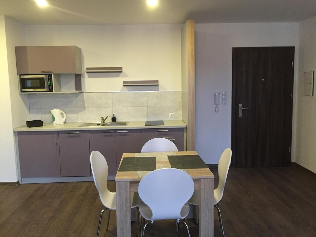 Apartamenty Przy Starowce Zielona Gora  Bagian luar foto