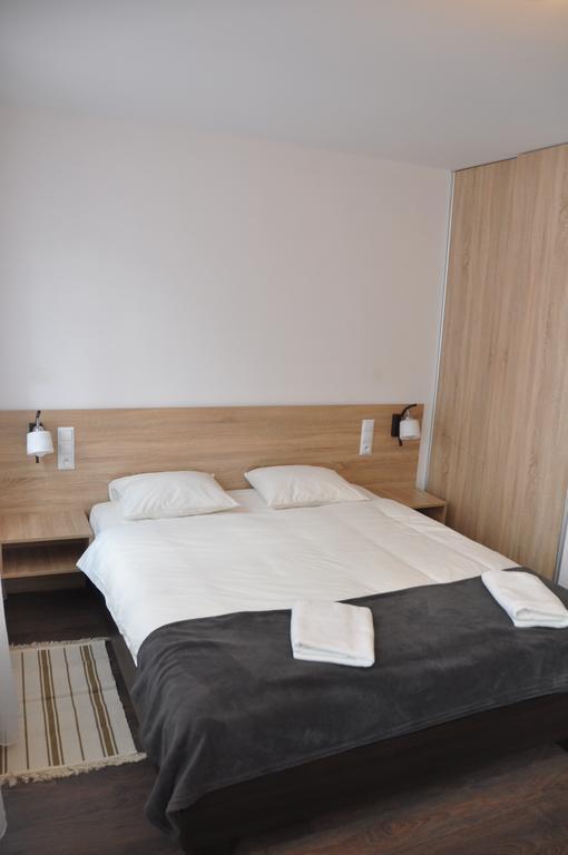 Apartamenty Przy Starowce Zielona Gora  Bagian luar foto
