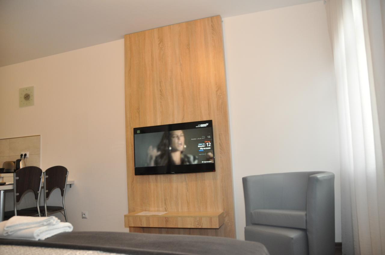 Apartamenty Przy Starowce Zielona Gora  Bagian luar foto