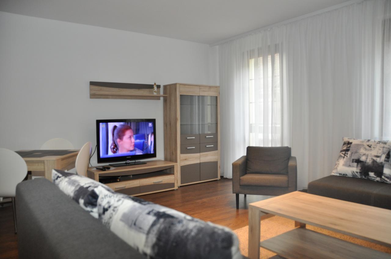 Apartamenty Przy Starowce Zielona Gora  Bagian luar foto